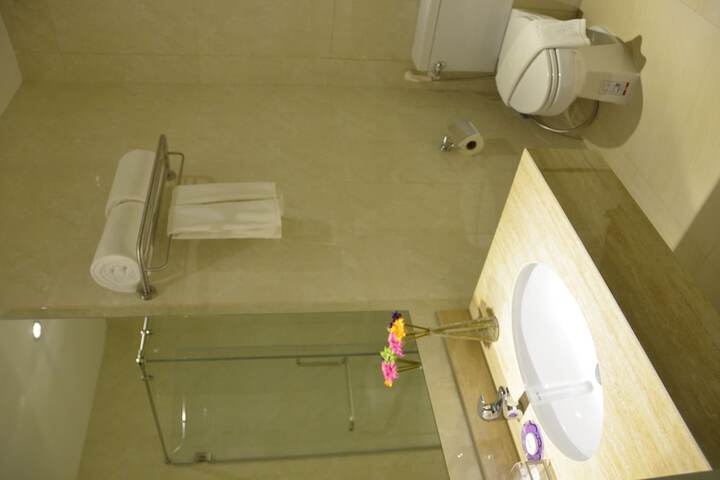 Clean Restrooms