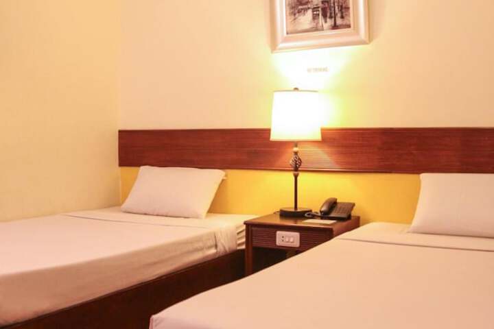 Room 20 of 50