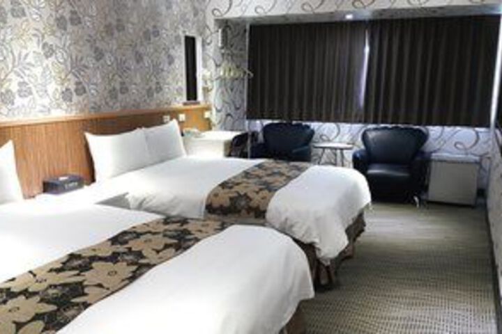 Room 4 of 22