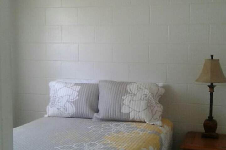 Room 4 of 31