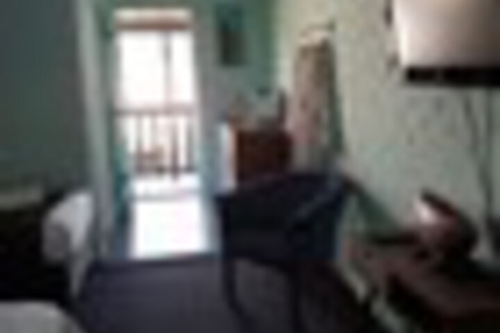 Room 41 of 117