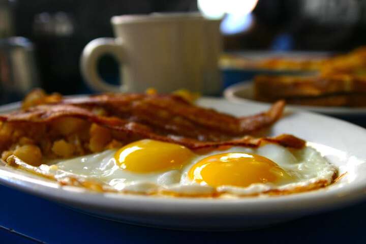 Breakfast/Coffee Service 23 of 36