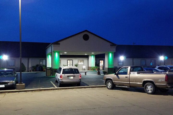 Property Grounds 41 of 44