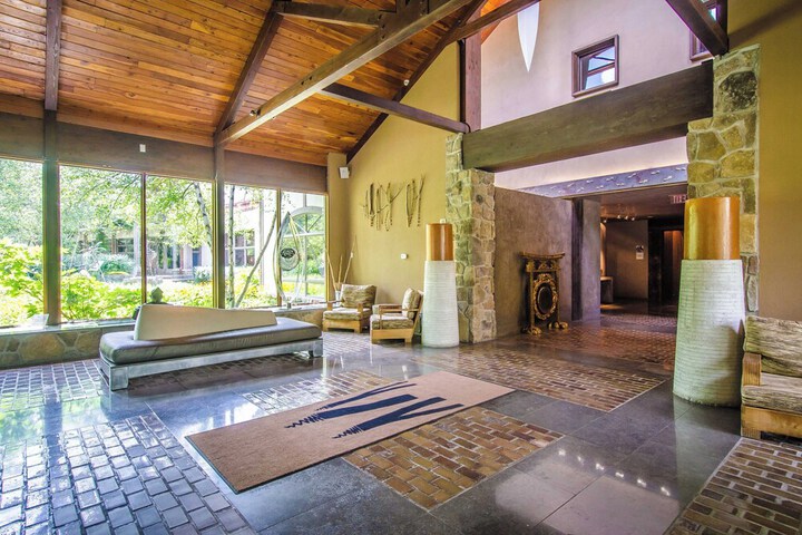 Spa reception