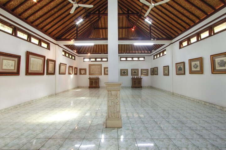 Hotel Interior 65 of 79