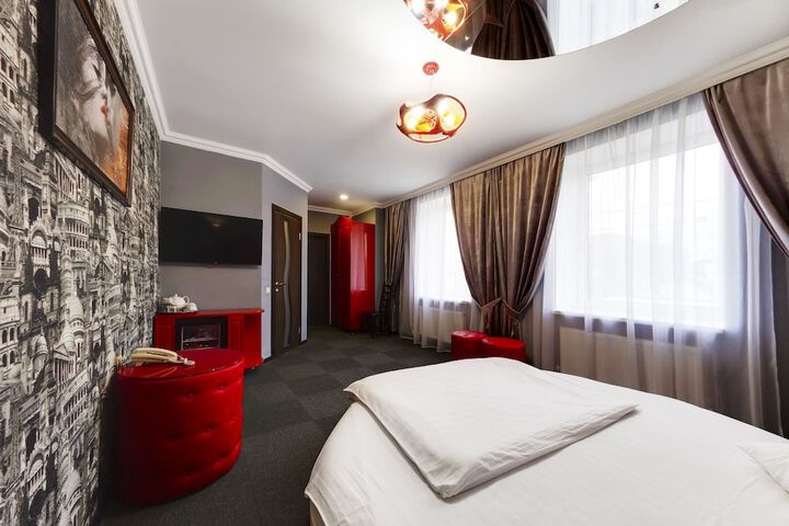 Room 18 of 59