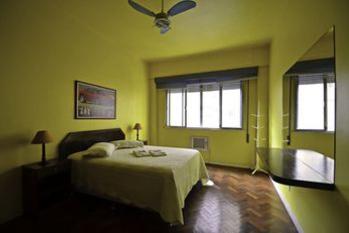 Room 8 of 21