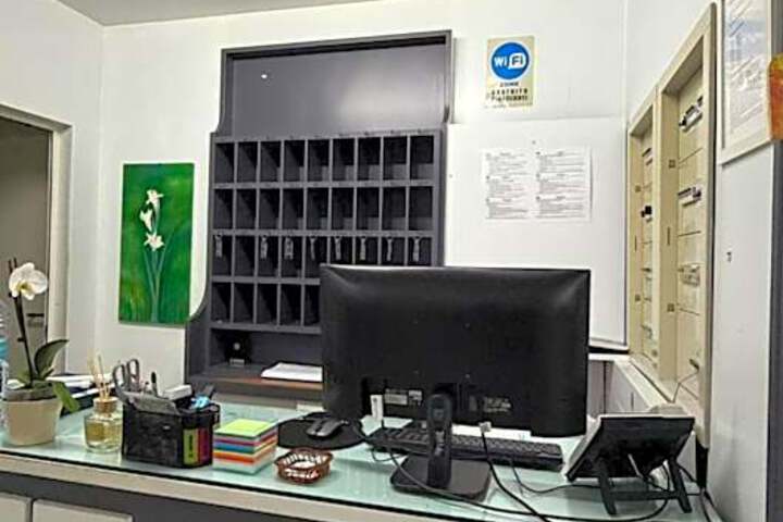 Photo 4