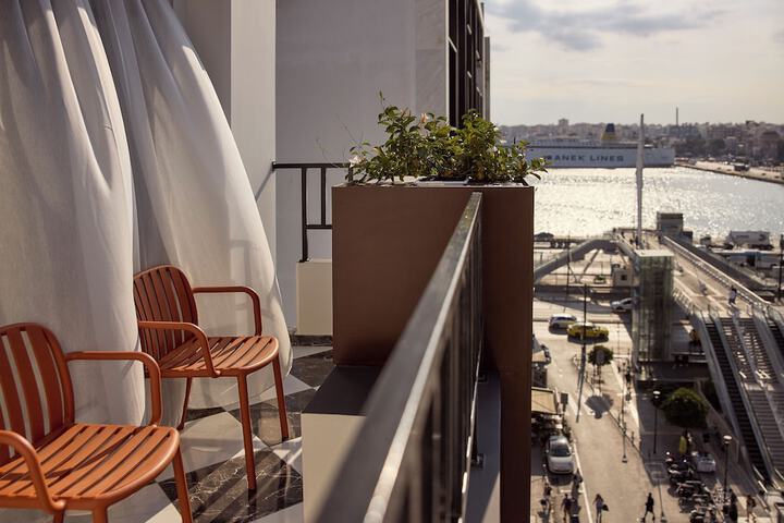 Terrace/Patio 50 of 118