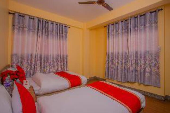 Room 11 of 23