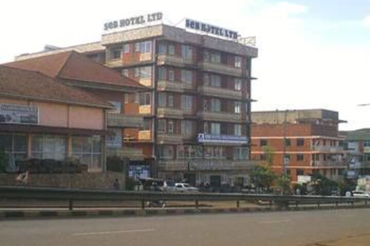 Hotel 18 of 32