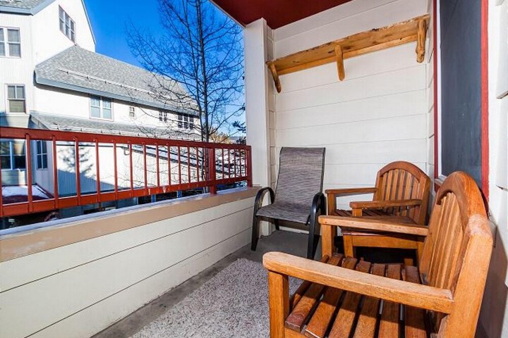 Terrace/Patio 116 of 172