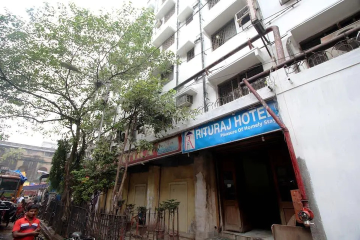 Hotel 3 of 4