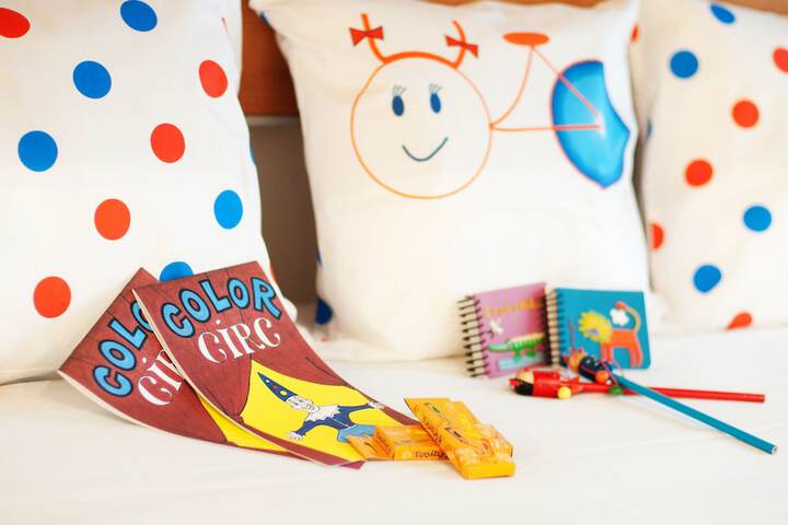 Children's theme room