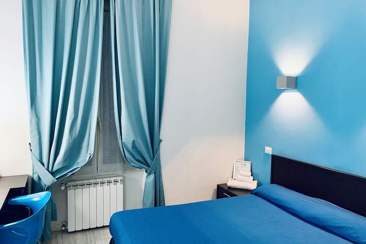 Room 12 of 63