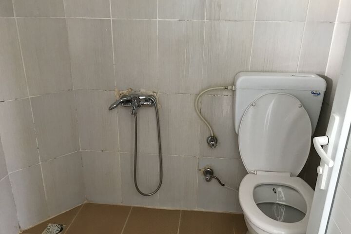 Room 27 of 41