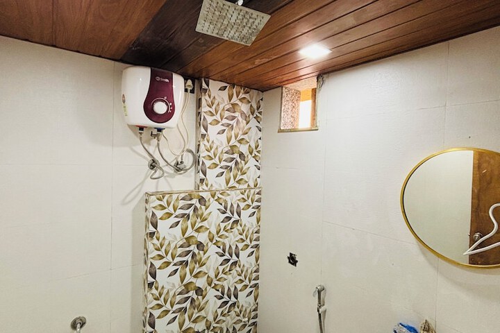 Room 20 of 30