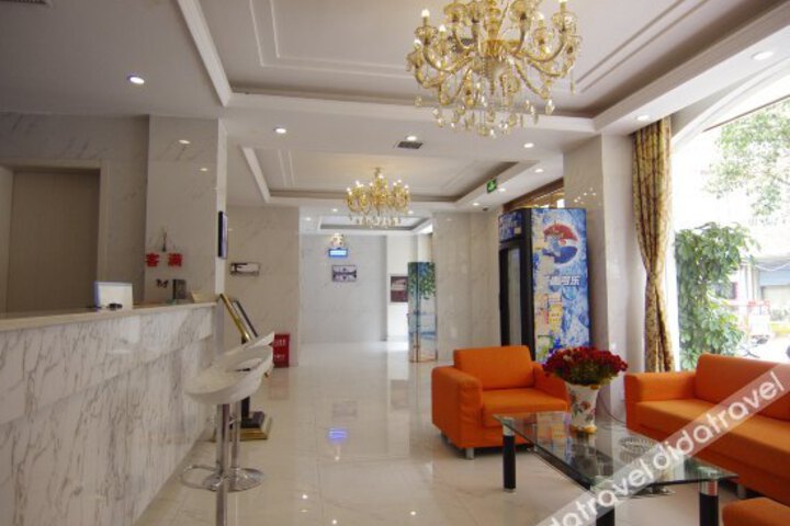 Luohe grand Mercure