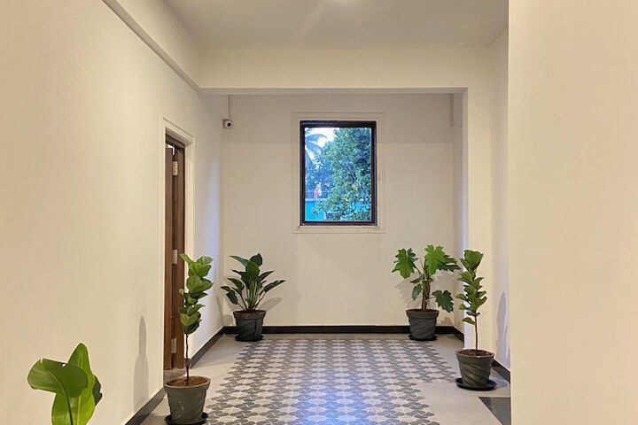 Ballroom/Hall 22 of 26