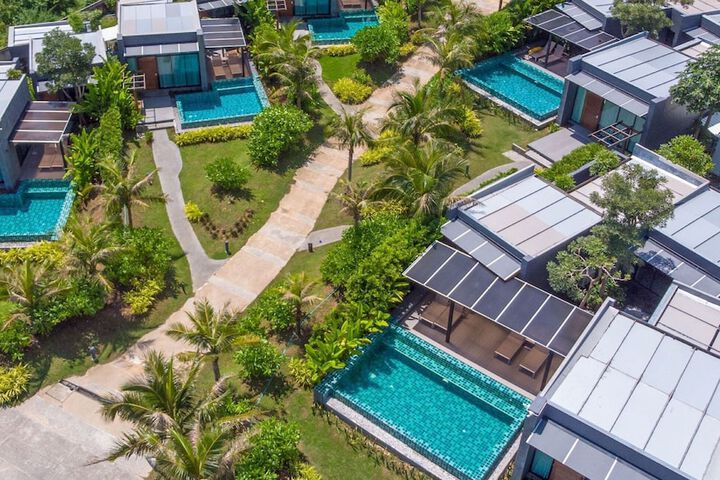 SEAnery Beach Resort