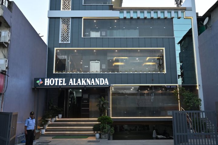 Hotel Alaknanda