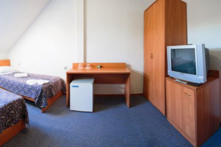 Room 22 of 111