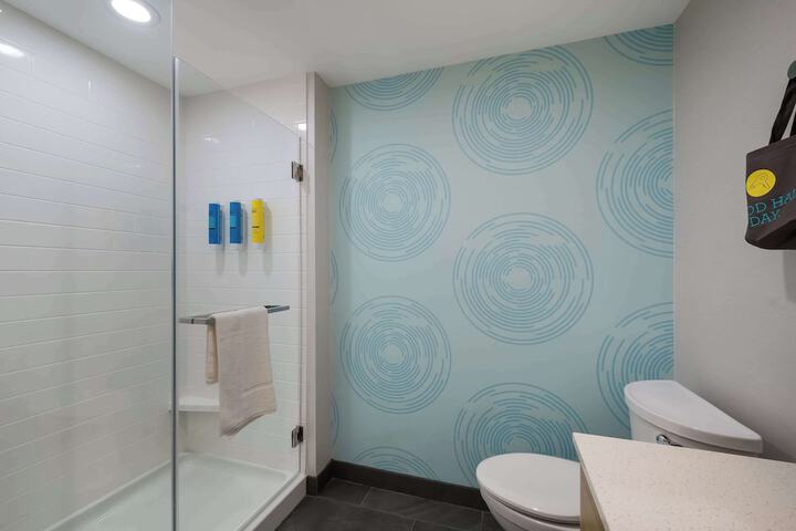 Bathroom shower