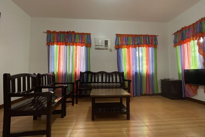 Room 104 of 200