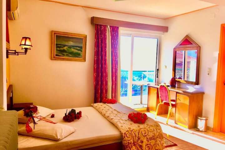 Room 20 of 54