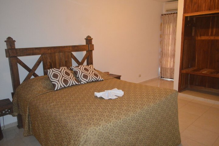 Room 5 of 21