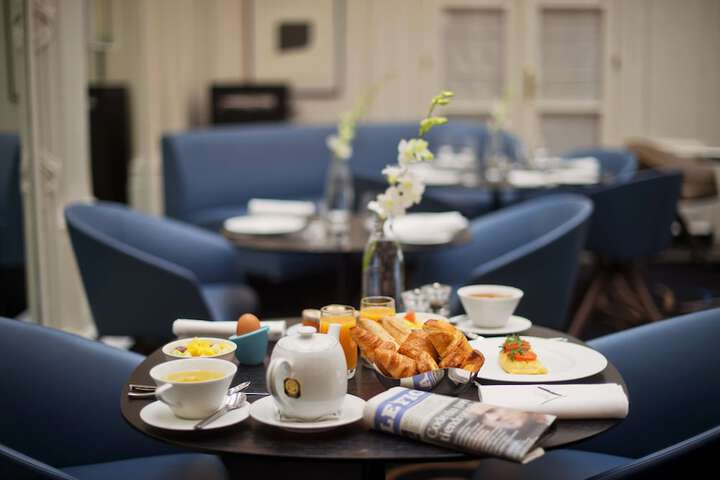 Breakfast/Coffee Service 81 of 92