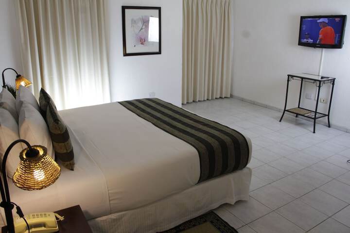 Room 7 of 130