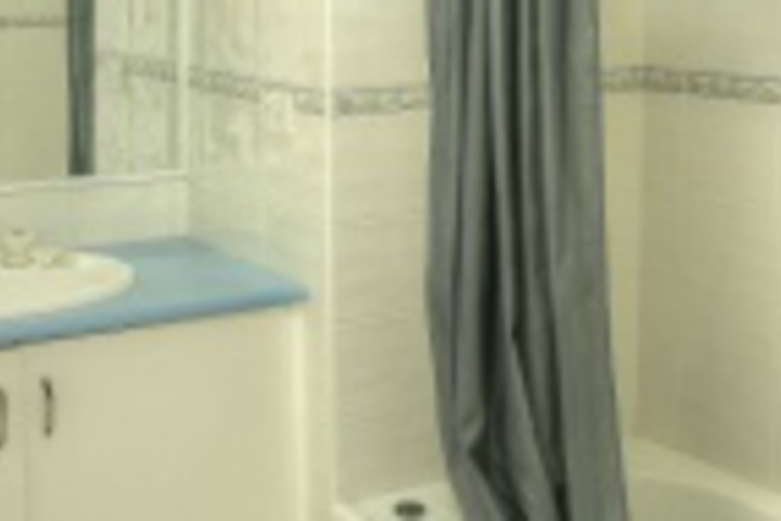 Room 175 of 180