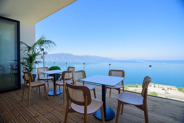 Terrace/Patio 61 of 108