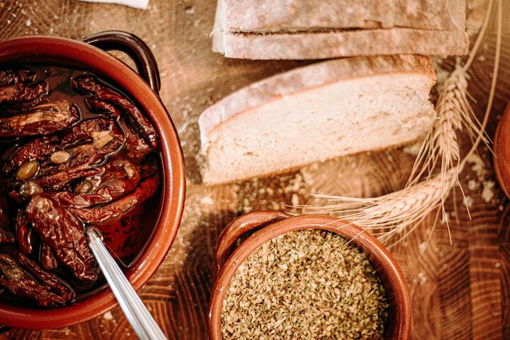Lounge 97 of 136