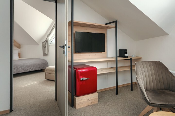Room 11 of 54
