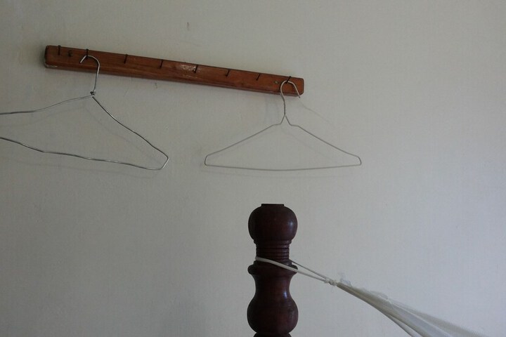 Room 12 of 40