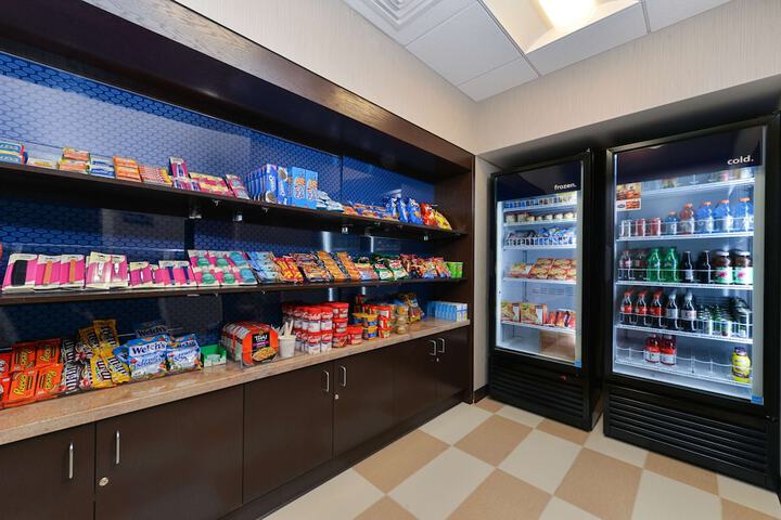 Snack bar