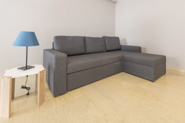 Room 8 of 23