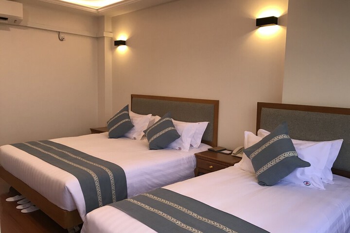 Room 8 of 67