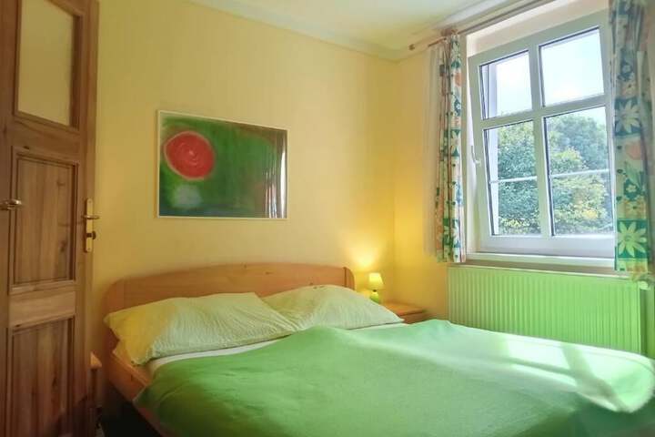 Room 5 of 15