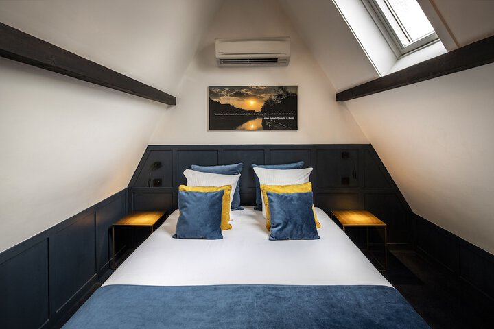 Room 5 of 47