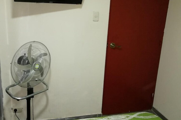 Room 14 of 26