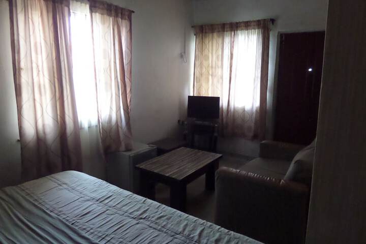 Room 5 of 19