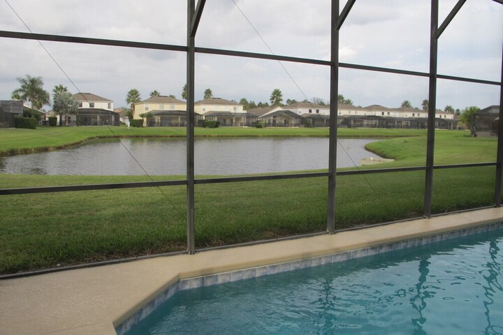 Pool 38 of 47