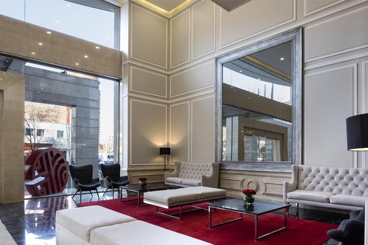 Lobby Entry