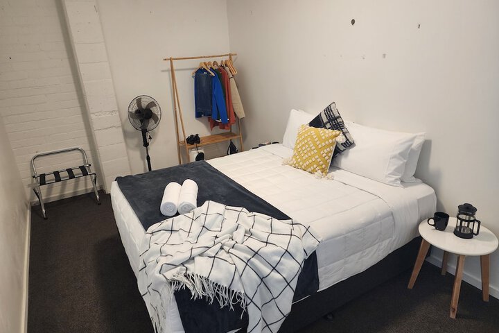 Room 50 of 123