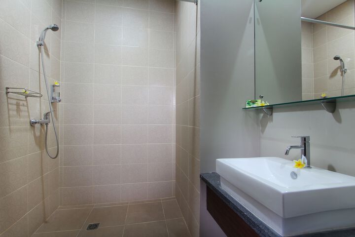 Room 14 of 21