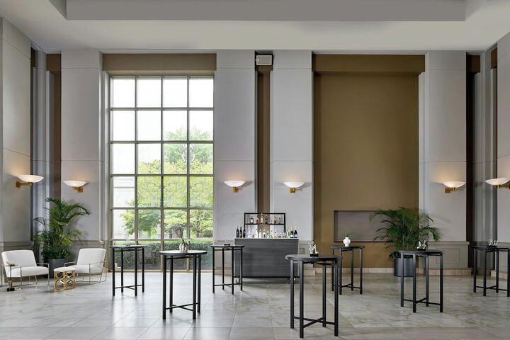 Hotel Interior 7 of 130