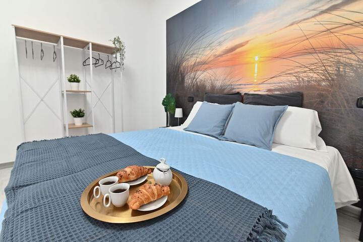 Room 9 of 20